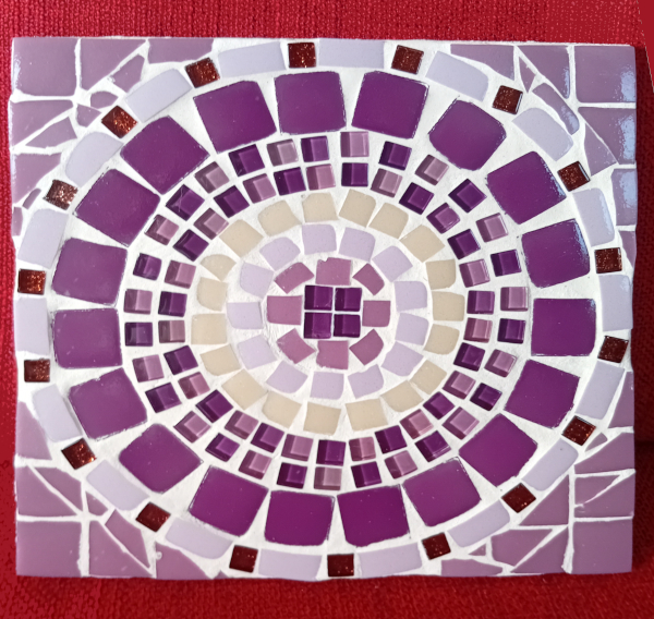 dessous plat violet