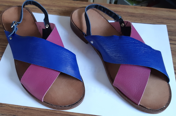 sandalette.jpg